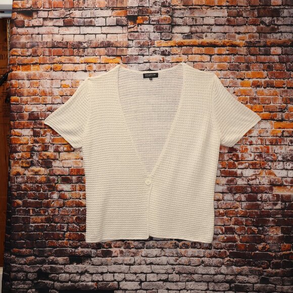 JONES New York Cardigan Sweater. Size XL. Cream. Short Sleeves, One Button Front - Picture 1 of 17